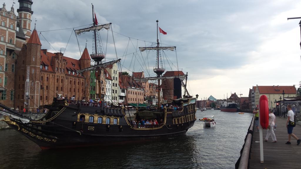 H&t Old Town Szeroka 77 Gdansk